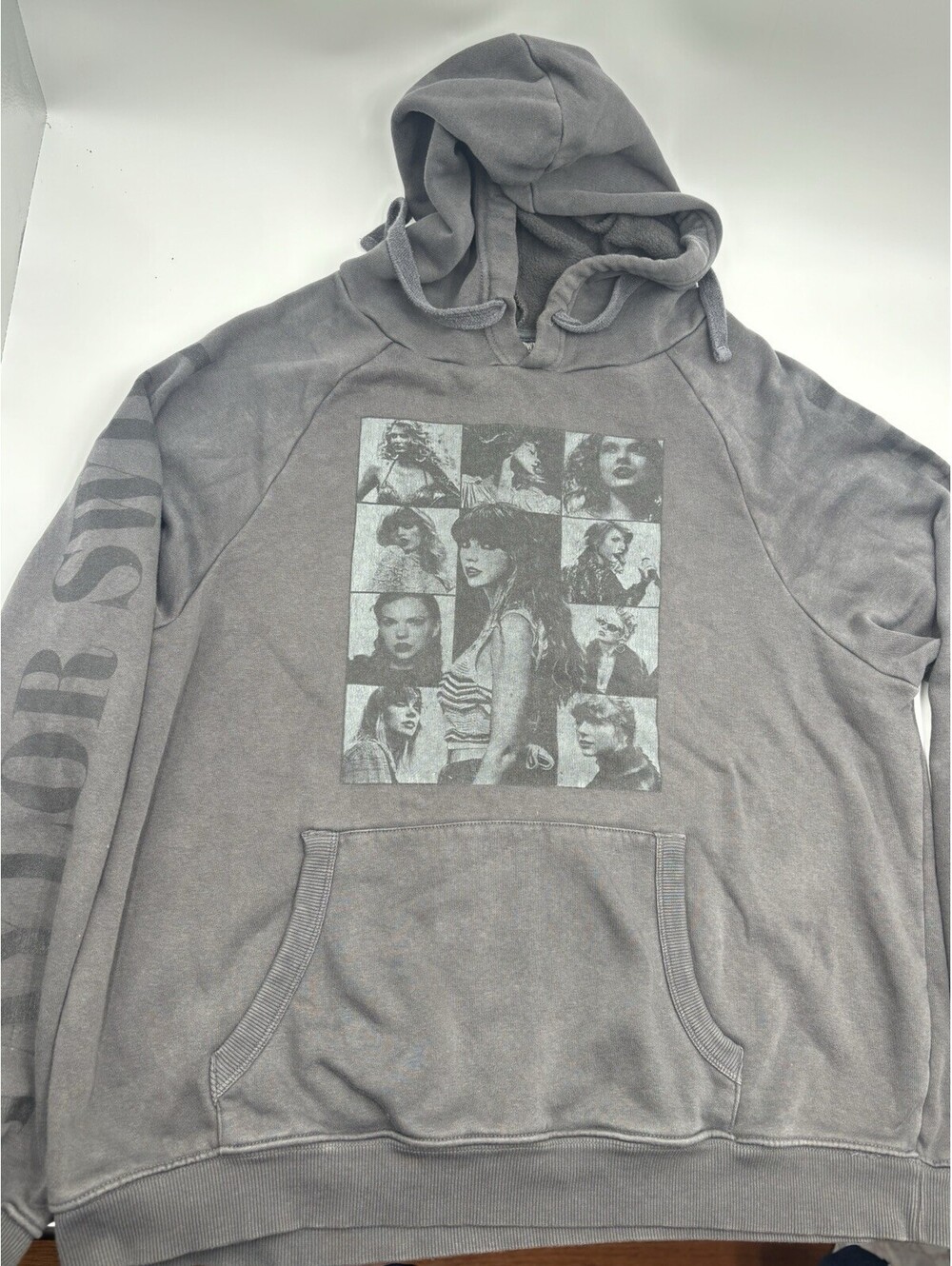Taylor Swift Hoodie Size Eras Tour US Dates Sealed Swiftie Merch Gray MEDIUM!!!